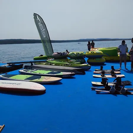 Trg Duga Апартаменты Цриквеница