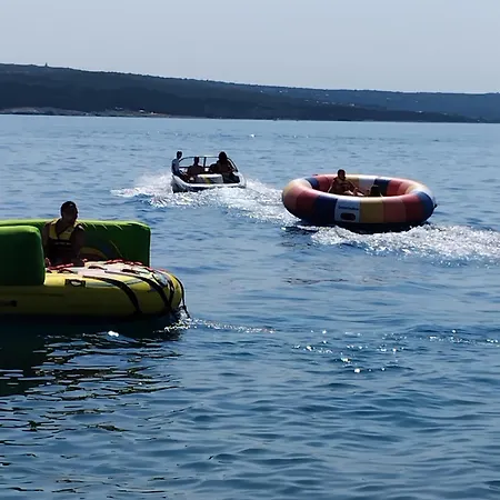 Trg Duga * Цриквеница