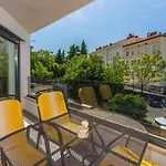 Trg Duga Apartmán *