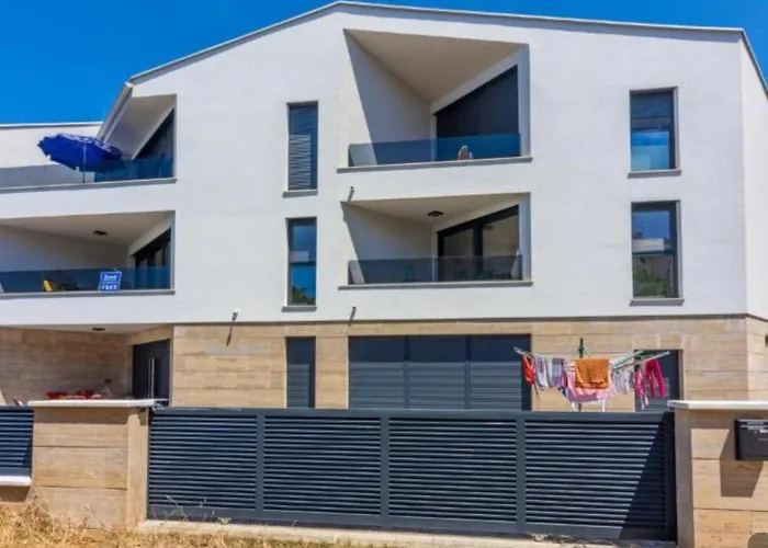 Apartamento Trg Duga *